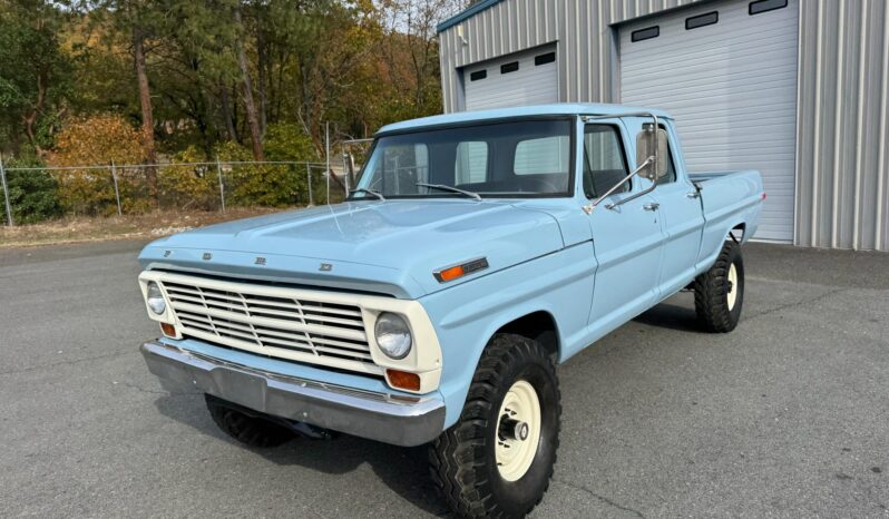 
								1971 Ford F-250 Custom Crew Cab 4×4 4-Speed full									