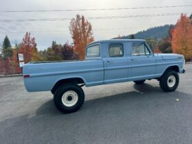 1971 Ford F-250 Custom Crew Cab 4×4 4-Speed