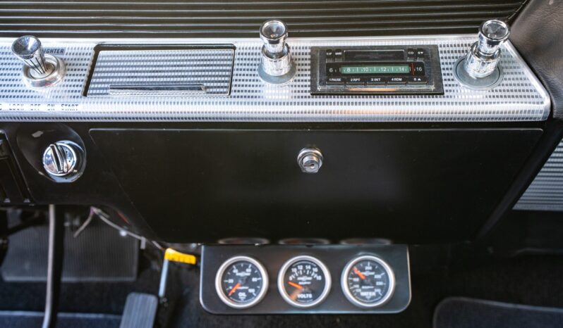 
								1962 Chevrolet Impala Sport Coupe 4-Speed full									