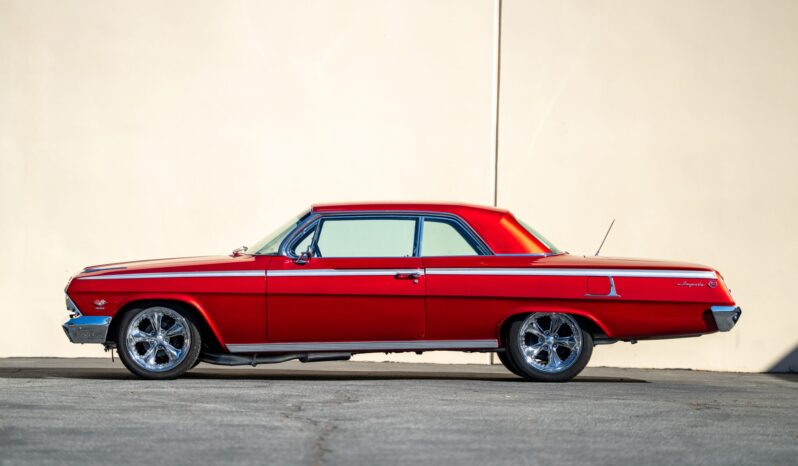 
								1962 Chevrolet Impala Sport Coupe 4-Speed full									
