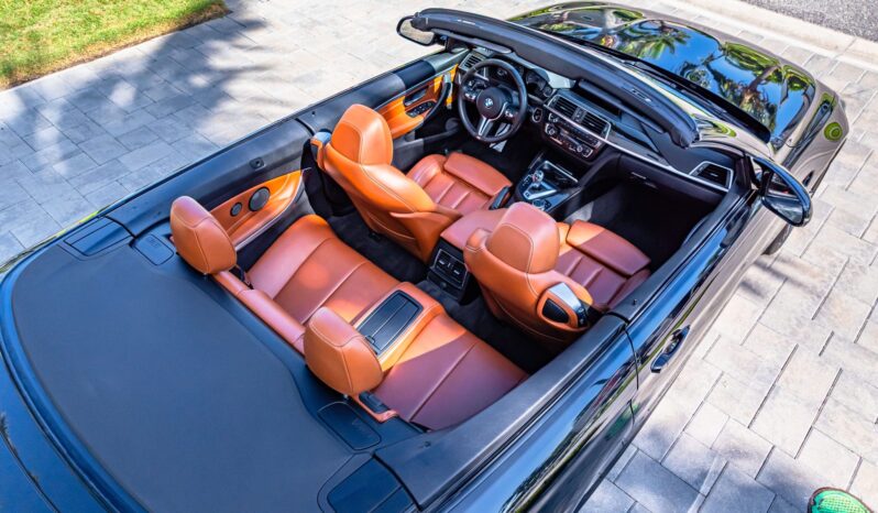 
								2016 BMW M4 Convertible full									