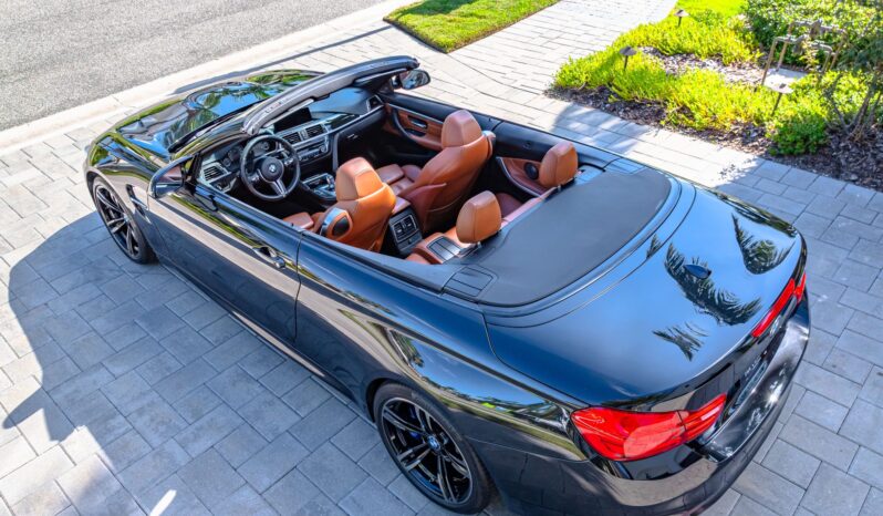 
								2016 BMW M4 Convertible full									