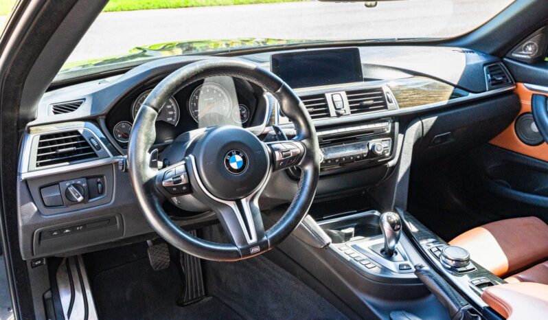 
								2016 BMW M4 Convertible full									