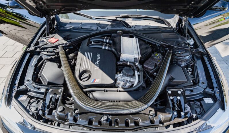 
								2016 BMW M4 Convertible full									