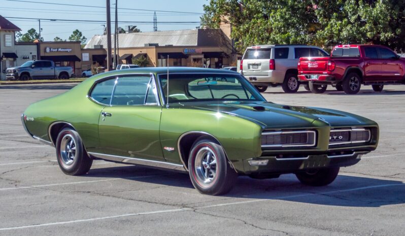 
								1968 Pontiac GTO 4-Speed full									