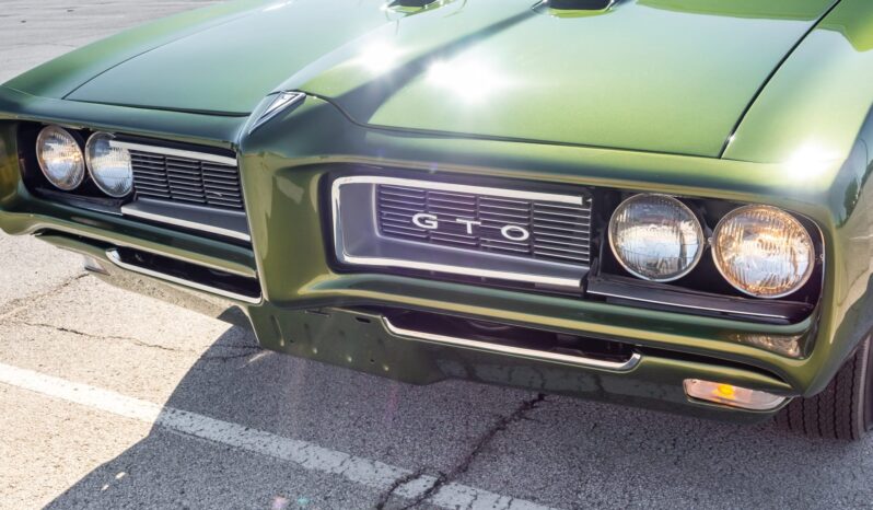 
								1968 Pontiac GTO 4-Speed full									