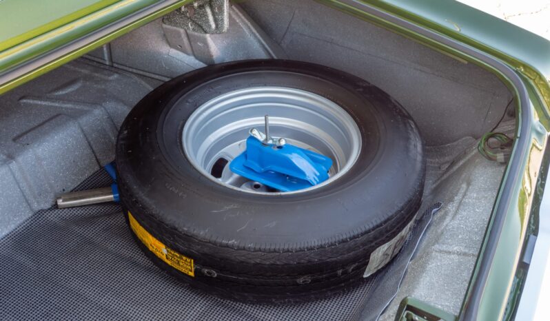 
								1968 Pontiac GTO 4-Speed full									