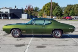 1968 Pontiac GTO 4-Speed 2