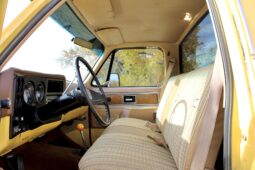 
										1977 GMC K1500 High Sierra 4×4 full									