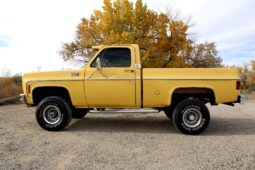 
										1977 GMC K1500 High Sierra 4×4 full									