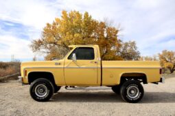 
										1977 GMC K1500 High Sierra 4×4 full									