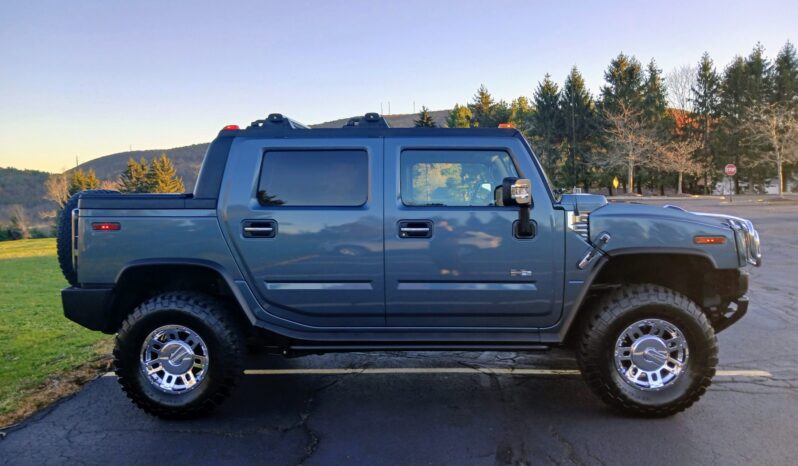 
								2005 Hummer H2 SUT full									