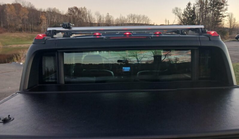 
								2005 Hummer H2 SUT full									