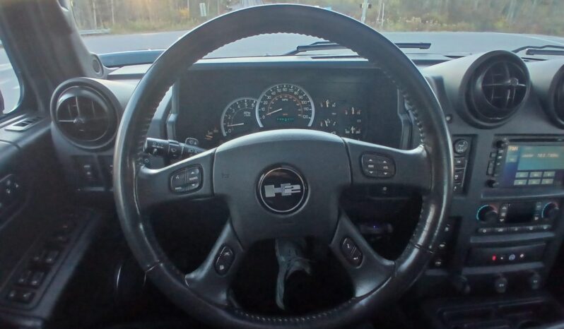 
								2005 Hummer H2 SUT full									