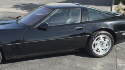 
										1990 Chevrolet Corvette ZR-1 full									