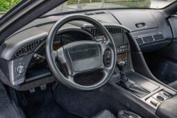 
										1990 Chevrolet Corvette ZR-1 full									