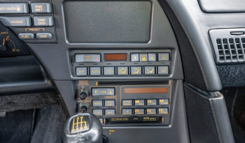 
								1990 Chevrolet Corvette ZR-1 full									