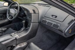 
										1990 Chevrolet Corvette ZR-1 full									