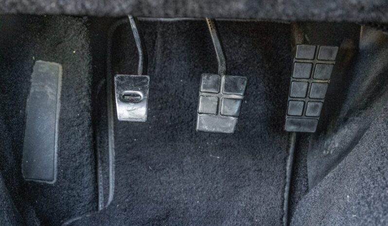 
								1990 Chevrolet Corvette ZR-1 full									