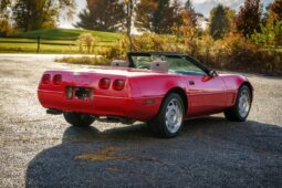 
										1991 Chevrolet Corvette Convertible full									