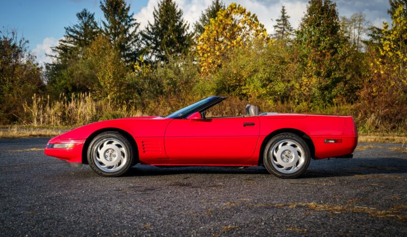 
								1991 Chevrolet Corvette Convertible full									