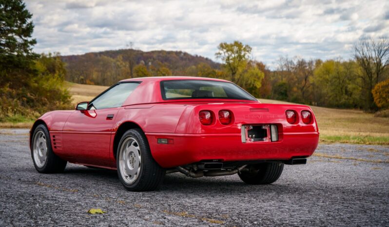 
								1991 Chevrolet Corvette Convertible full									
