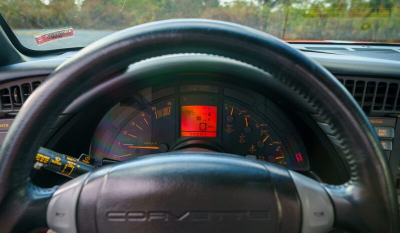 
								1991 Chevrolet Corvette Convertible full									