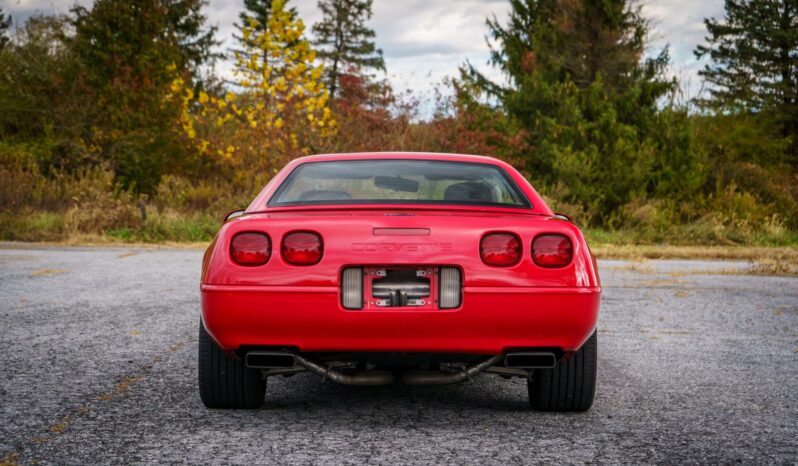 
								1991 Chevrolet Corvette Convertible full									
