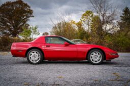 
										1991 Chevrolet Corvette Convertible full									