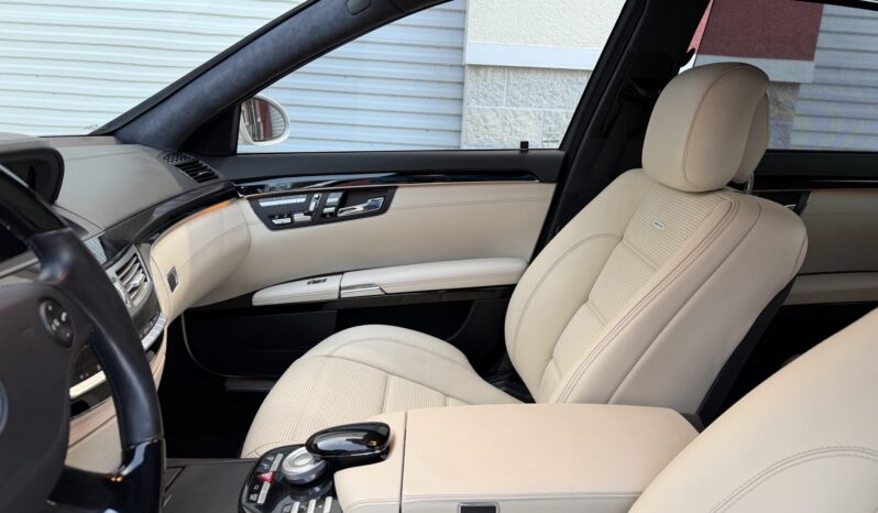 
								2007 Mercedes-Benz S65 AMG full									