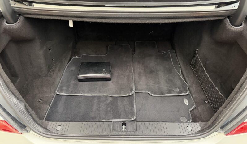 
								2007 Mercedes-Benz S65 AMG full									