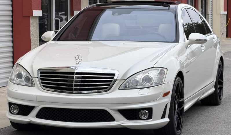 
								2007 Mercedes-Benz S65 AMG full									