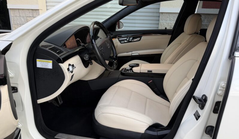 
								2007 Mercedes-Benz S65 AMG full									