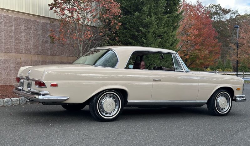 
								1969 Mercedes-Benz 280SE Coupe full									