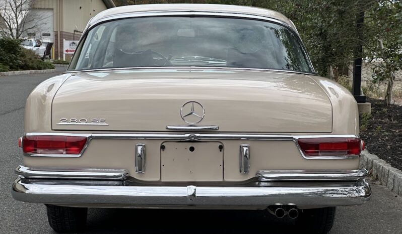 
								1969 Mercedes-Benz 280SE Coupe full									