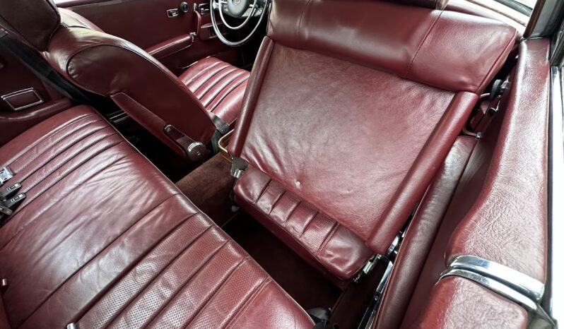 
								1969 Mercedes-Benz 280SE Coupe full									