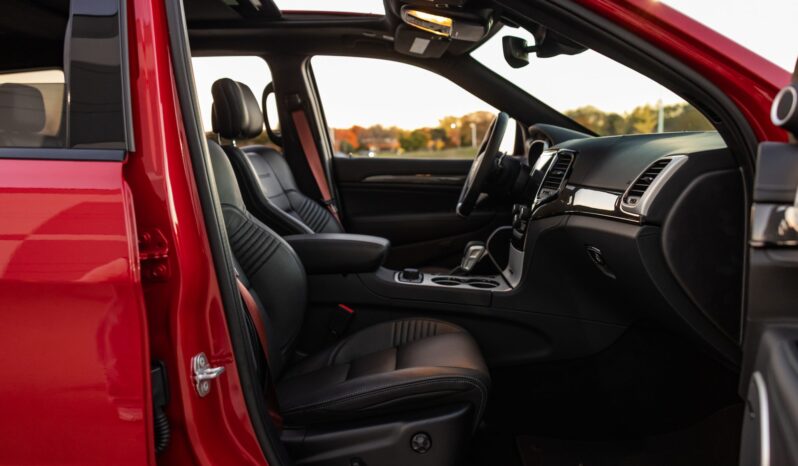 
								2021 Jeep Grand Cherokee Trackhawk full									