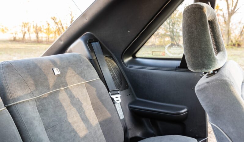 
								1990 Ford Mustang Saleen Hatchback full									