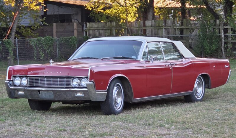 
								1967 Lincoln Continental Convertible full									