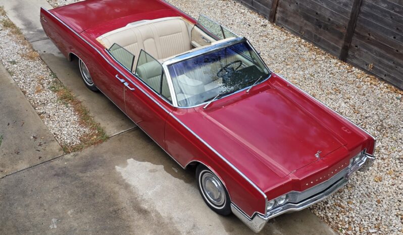 
								1967 Lincoln Continental Convertible full									