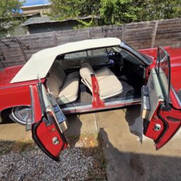 
										1967 Lincoln Continental Convertible full									