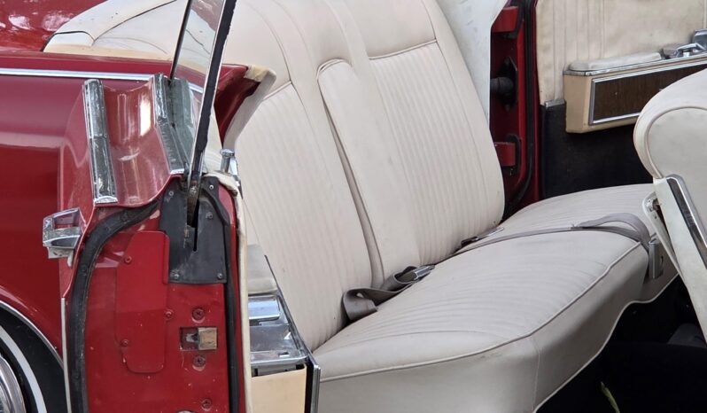 
								1967 Lincoln Continental Convertible full									