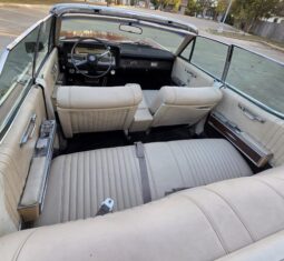 
										1967 Lincoln Continental Convertible full									
