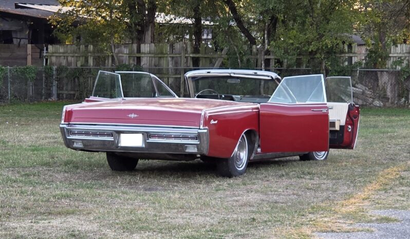 
								1967 Lincoln Continental Convertible full									