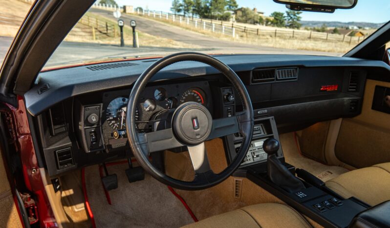 
								1987 Chevrolet Camaro Z28 IROC-Z full									