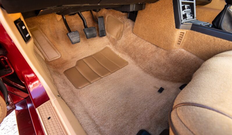 
								1987 Chevrolet Camaro Z28 IROC-Z full									