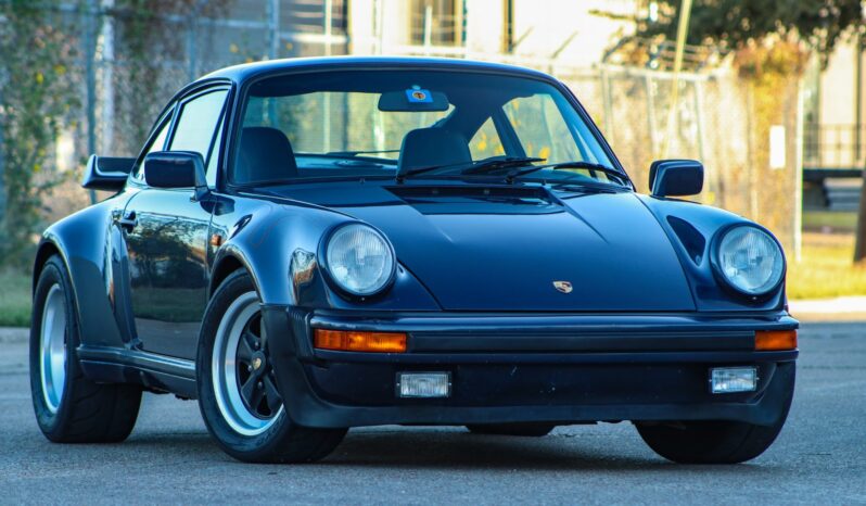 
								1983 Porsche 911 Turbo full									