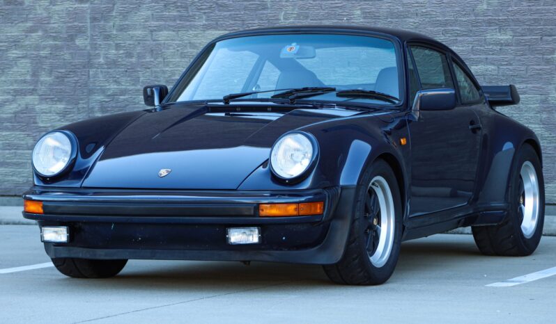 
								1983 Porsche 911 Turbo full									