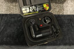 
										1983 Porsche 911 Turbo full									