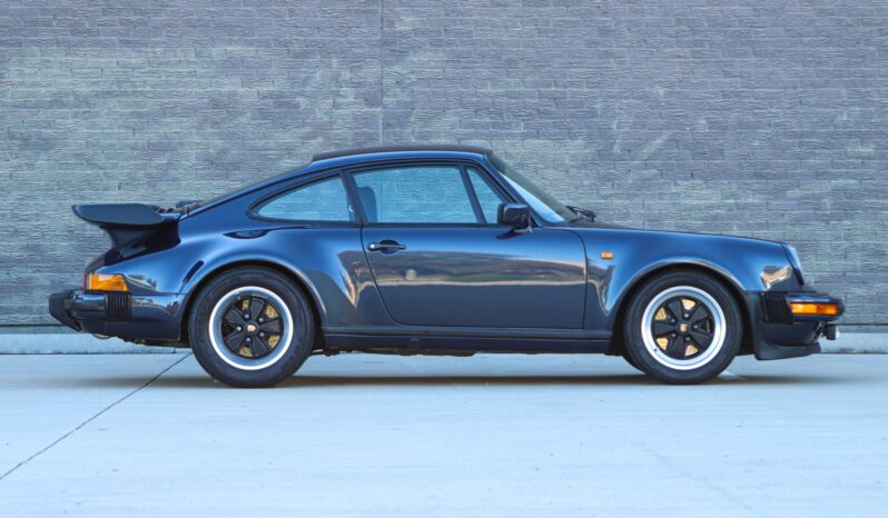 
								1983 Porsche 911 Turbo full									